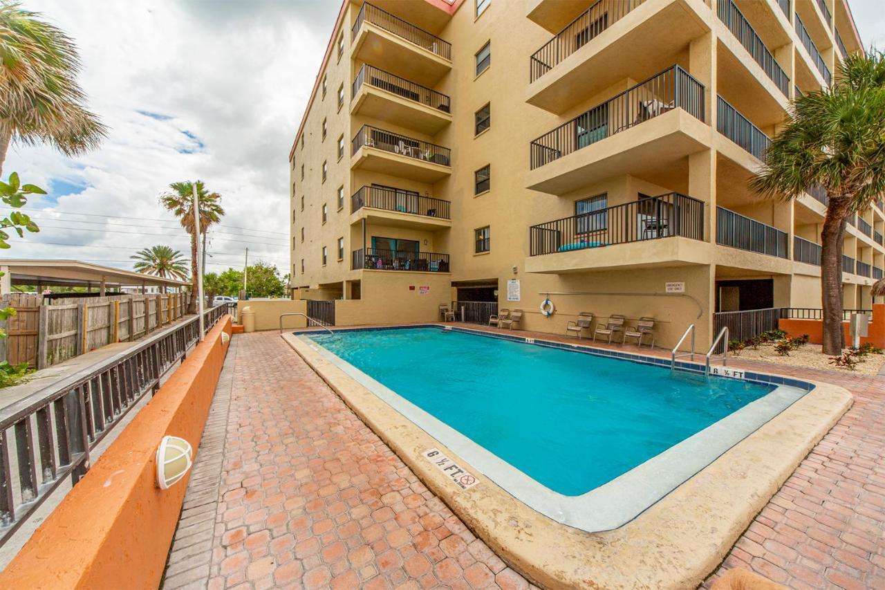 104 Las Brisas Condo St. Pete Beach Extérieur photo
